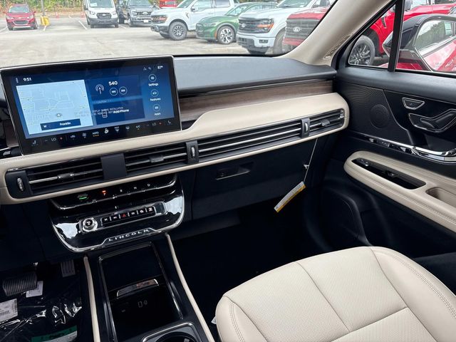 2025 Lincoln Corsair Grand Touring - Photo 49