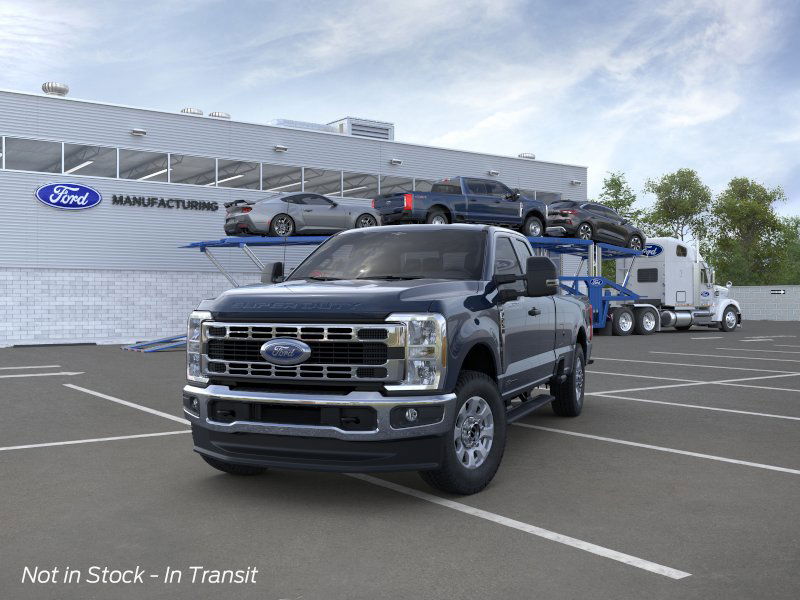 2025 Ford F-250 XLT photo 2