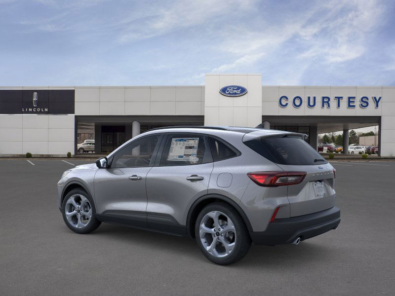 2026 Ford Escape ST-Line photo 3