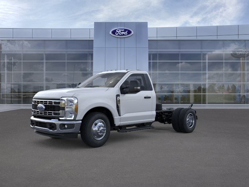 2026 Ford F-350 XL Regular Cab 145-In DRW's photo
