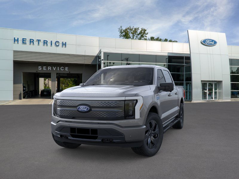 2025 Ford F-150 Lightning Flash TRUCK