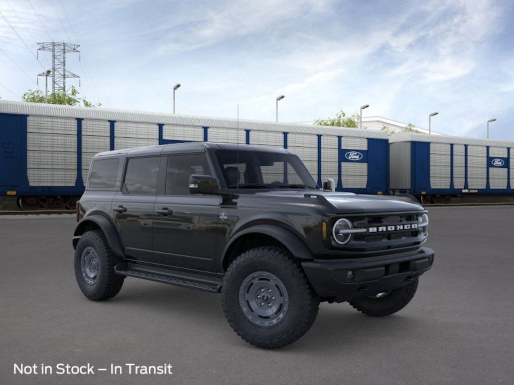New 2025 Ford Bronco Outer Banks SUV