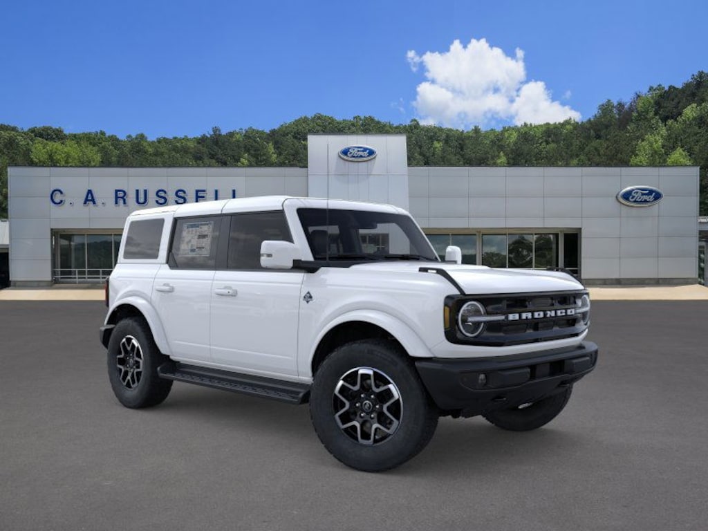 New 2025 Ford Bronco Outer Banks SUV