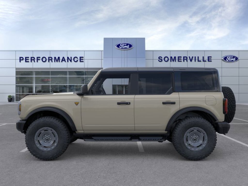 New 2025 Ford Bronco Badlands SUV