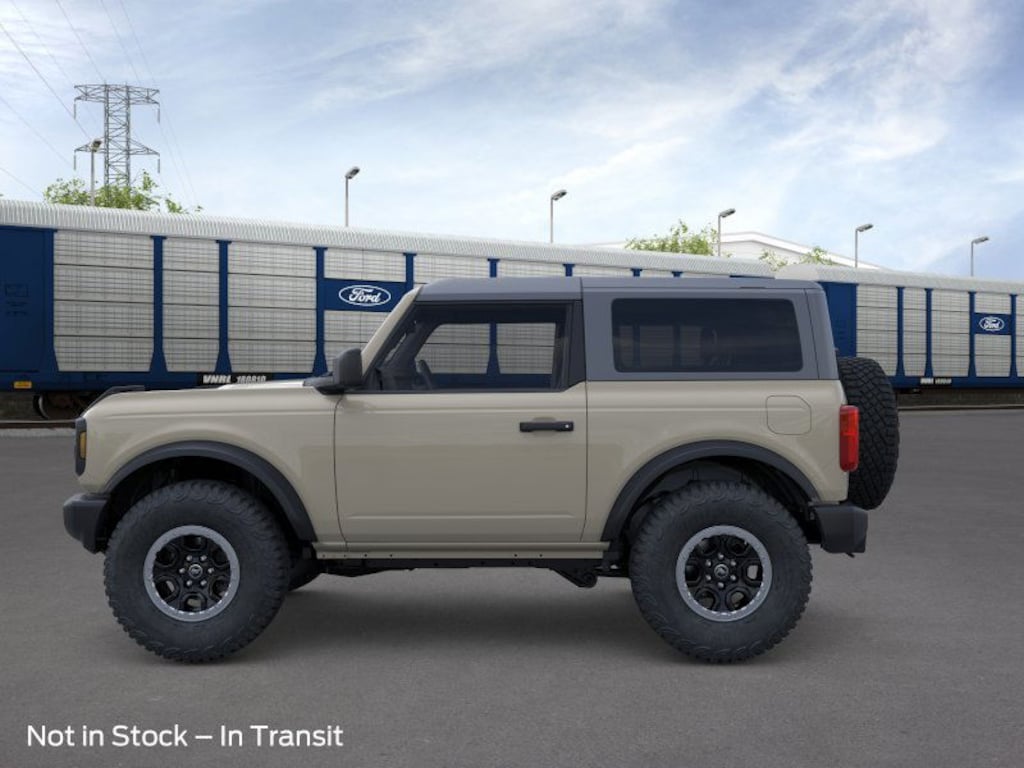 New 2025 Ford Bronco Base SUV