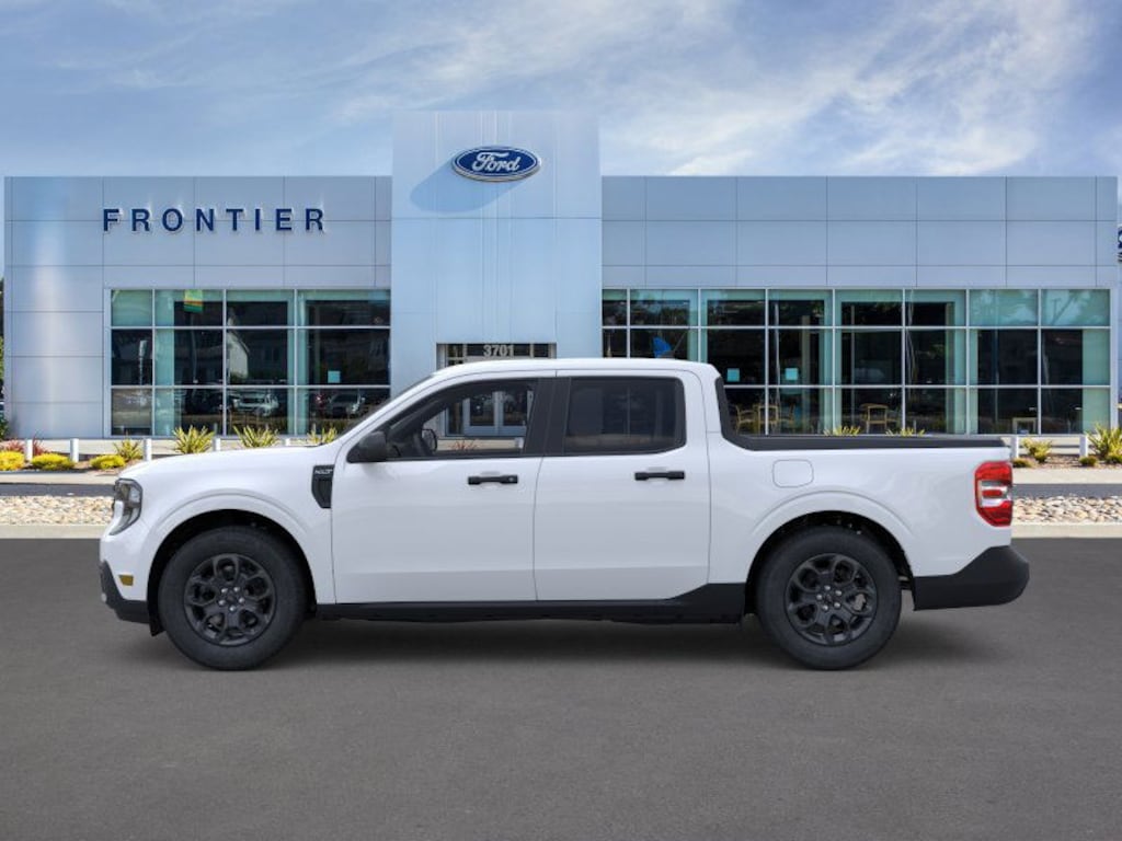 New 2025 Ford Maverick XLT Truck SuperCrew