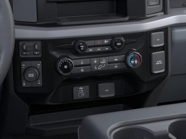 2026 Ford F-350 Super Duty XLT - Photo 37