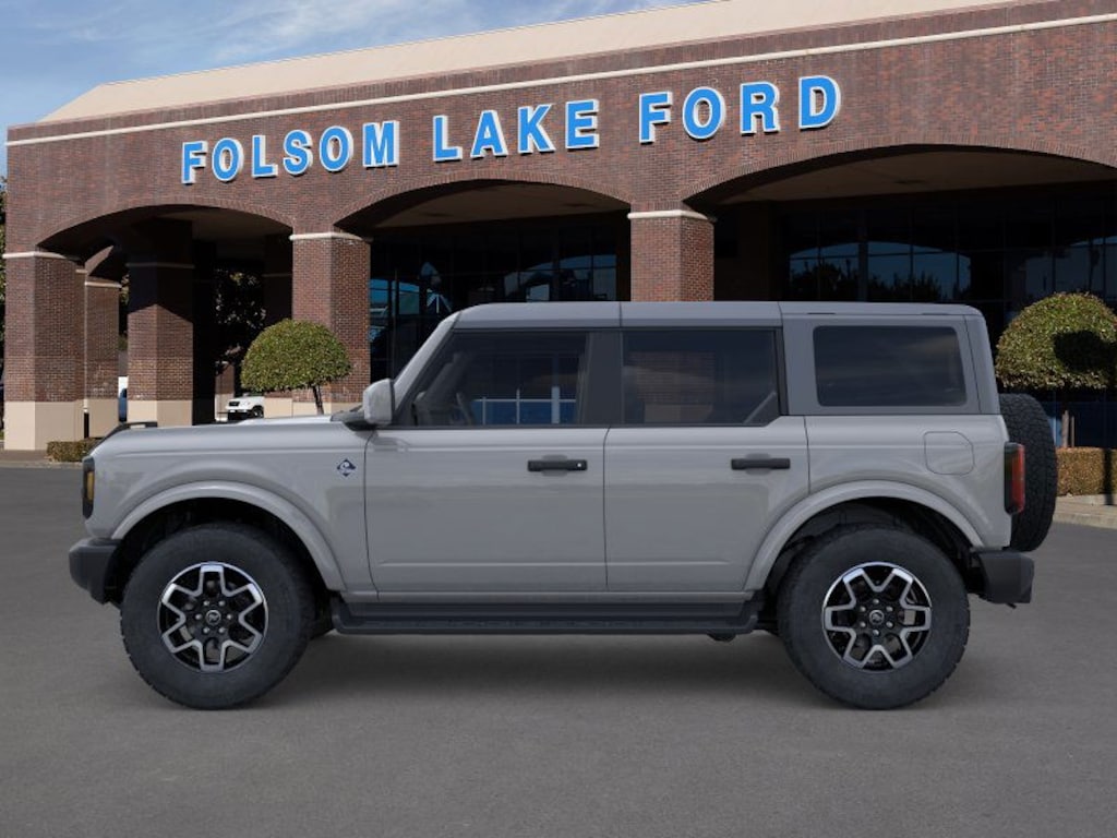 New 2026 Ford Bronco Outer Banks SUV