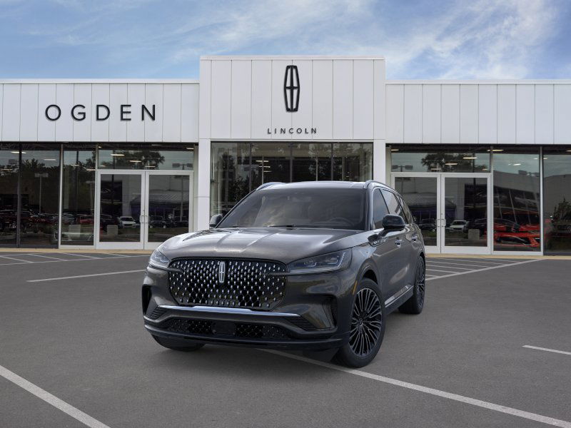 2025 Lincoln Aviator Black Label photo 2