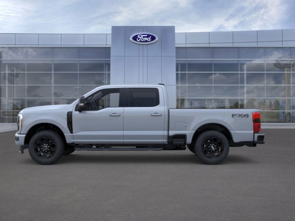 New 2026 Ford F-250 Lariat Crew Cab
