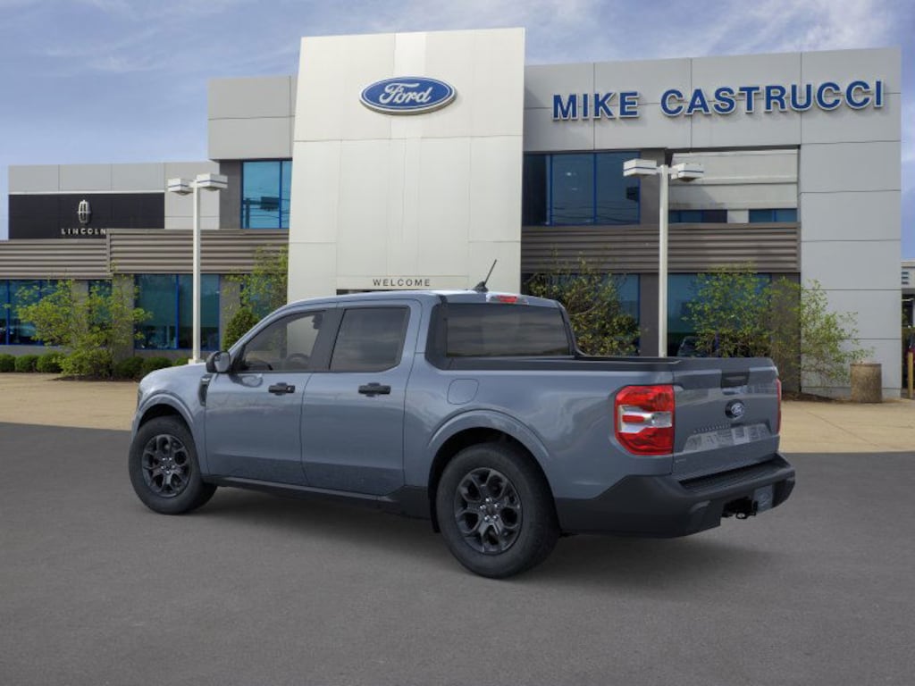 New 2025 Ford Maverick XLT Truck SuperCrew
