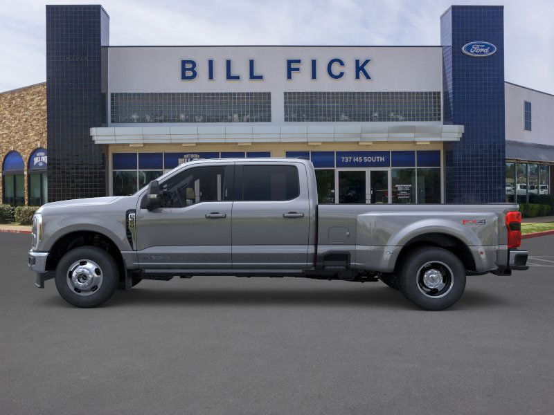 2026 Ford F-350 Lariat photo 3