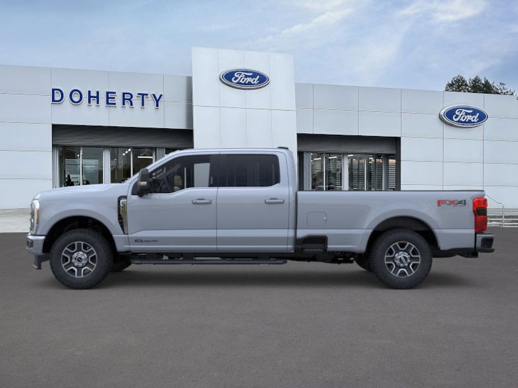 New 2026 Ford Super Duty F-350 Lariat TRUCK