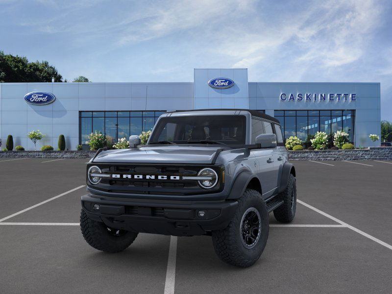 2024 Ford Bronco Outer Banks photo 2