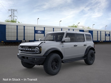 2026 Ford Bronco Outer Banks&reg; SUV