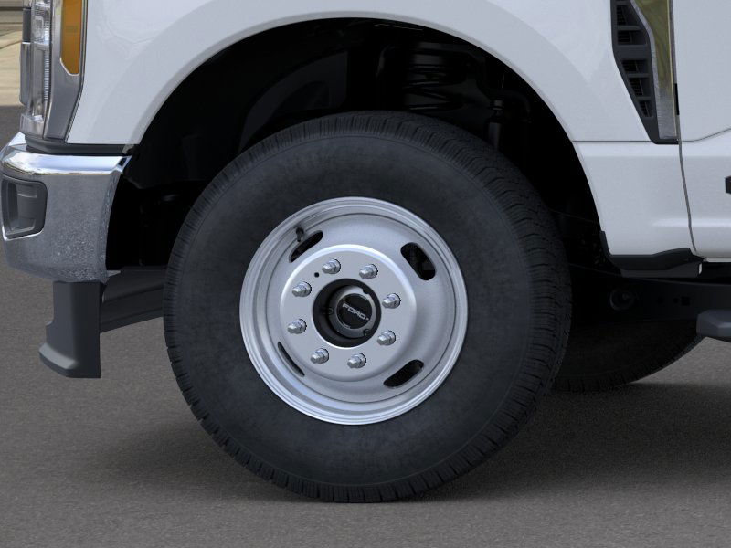 2025 Ford Super Duty F-350 DRW F-350 XL Truck Crew Cab 2025 Ford Super Duty F-350 DRW F-350 XL Truck Crew Cab