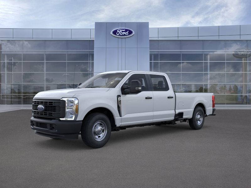 2026 Ford F-350 Super Duty XL's photo