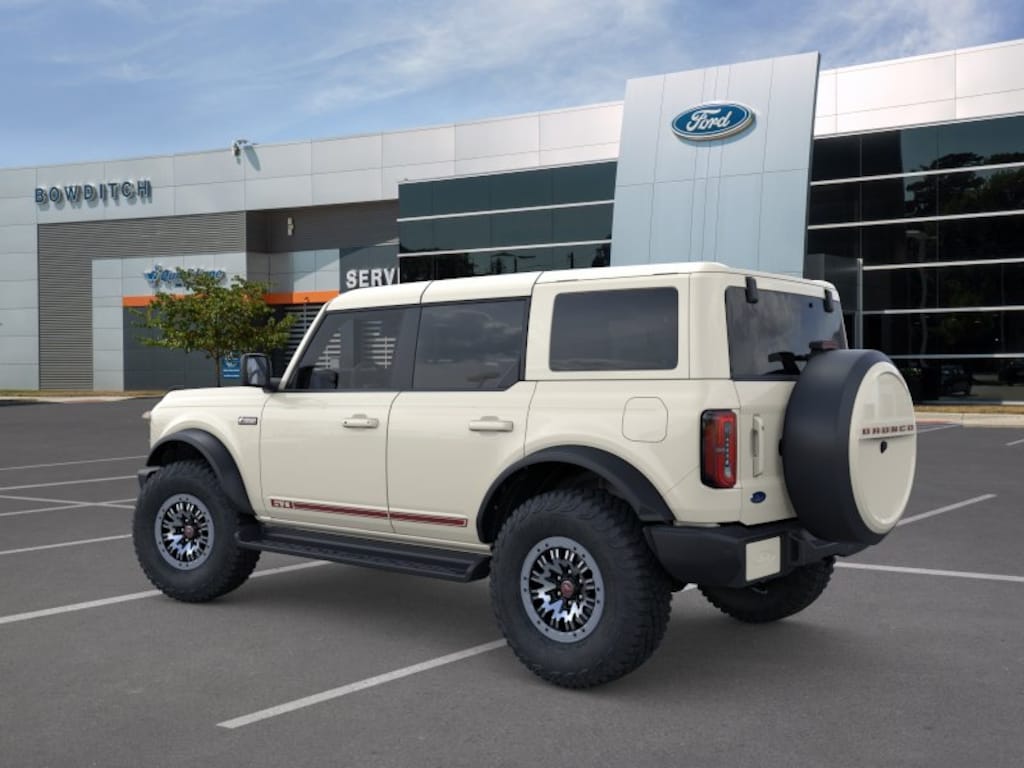 New 2026 Ford Bronco Outer Banks SUV