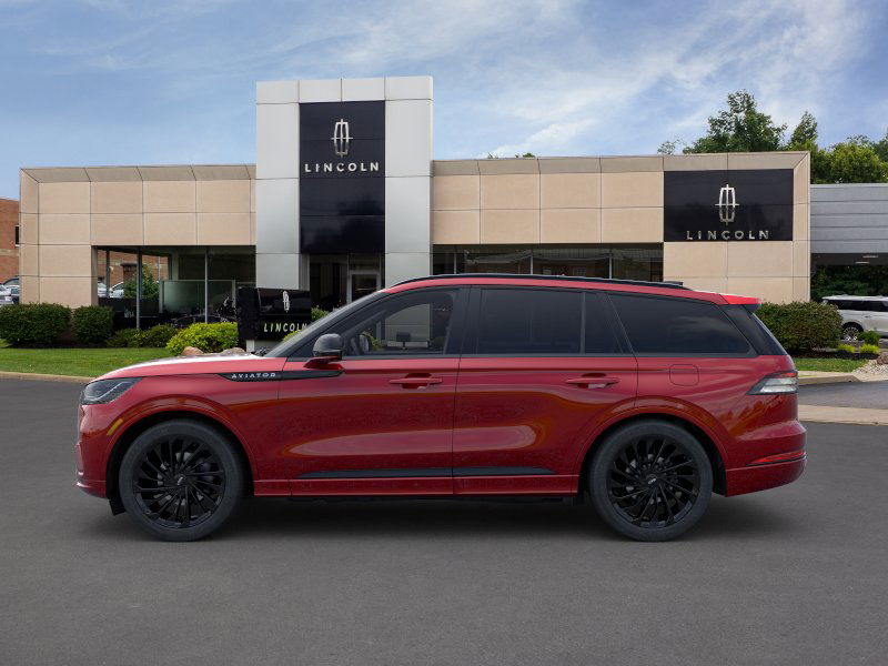 2025 Lincoln Aviator Reserve photo 3