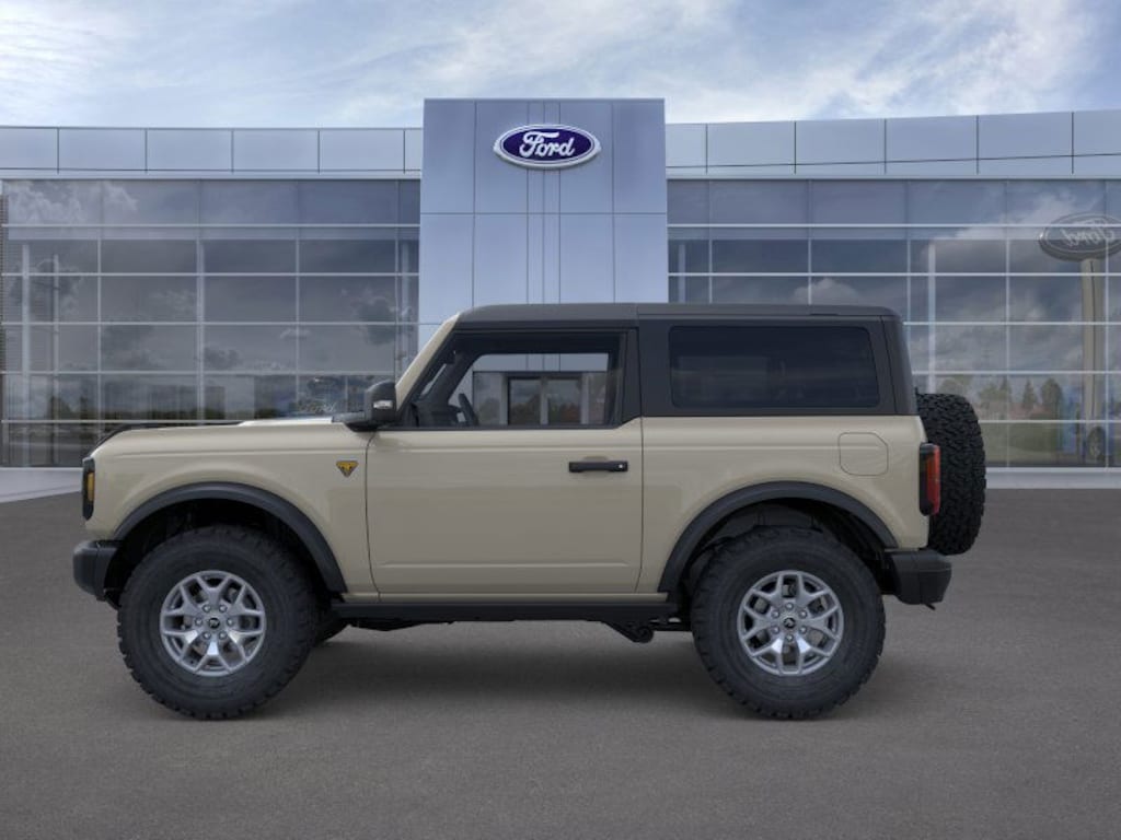 New 2025 Ford Bronco Badlands SUV