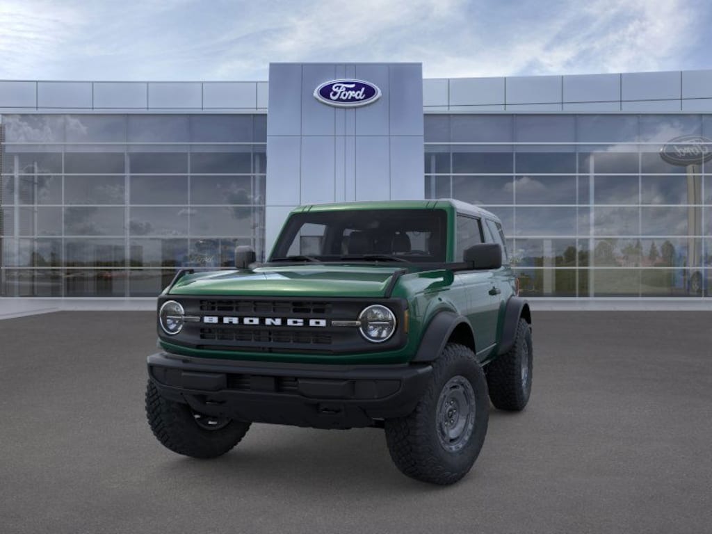 New 2025 Ford Bronco Base SUV