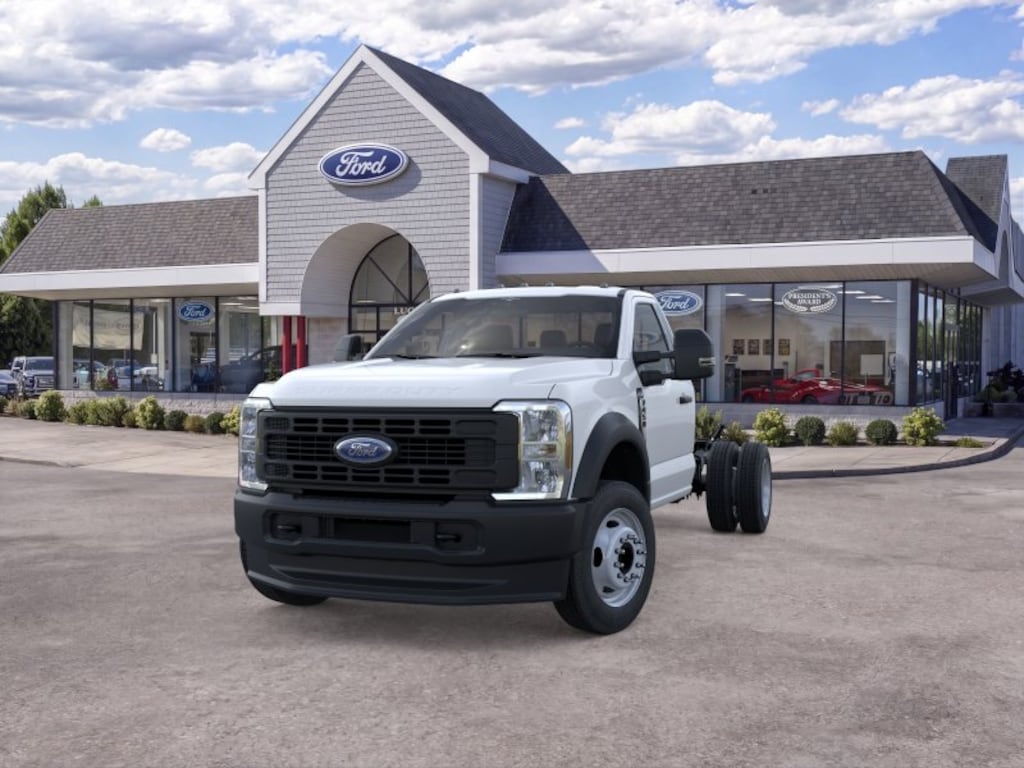 New 2025 Ford Chassis Cab F-450® XL TRUCK