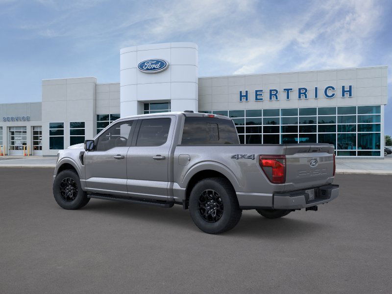 2025 Ford F-150 XLT photo 4