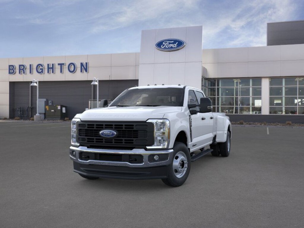 New 2026 Ford F-350SD XL Truck Crew Cab