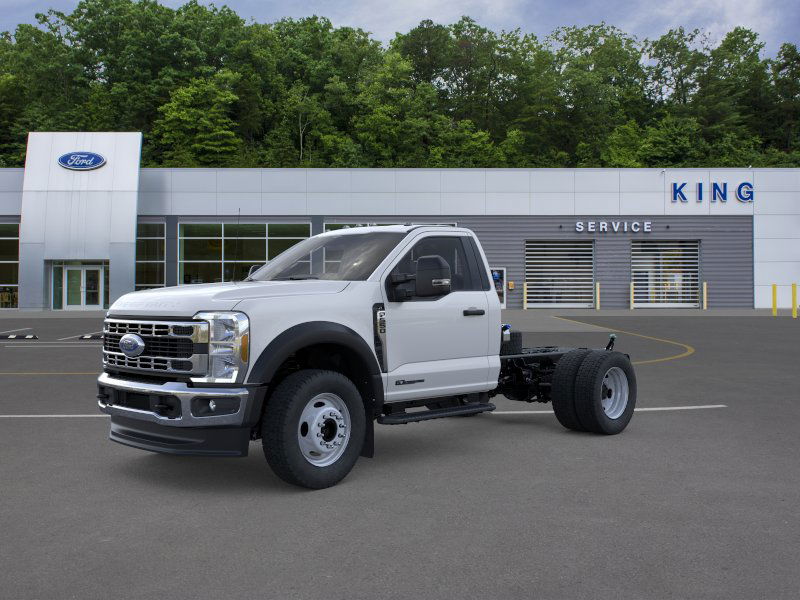 2025 Ford F-550 Chassis Truck Regular Cab 