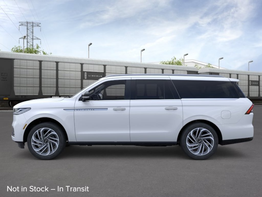New 2026 Lincoln Navigator L Reserve SUV