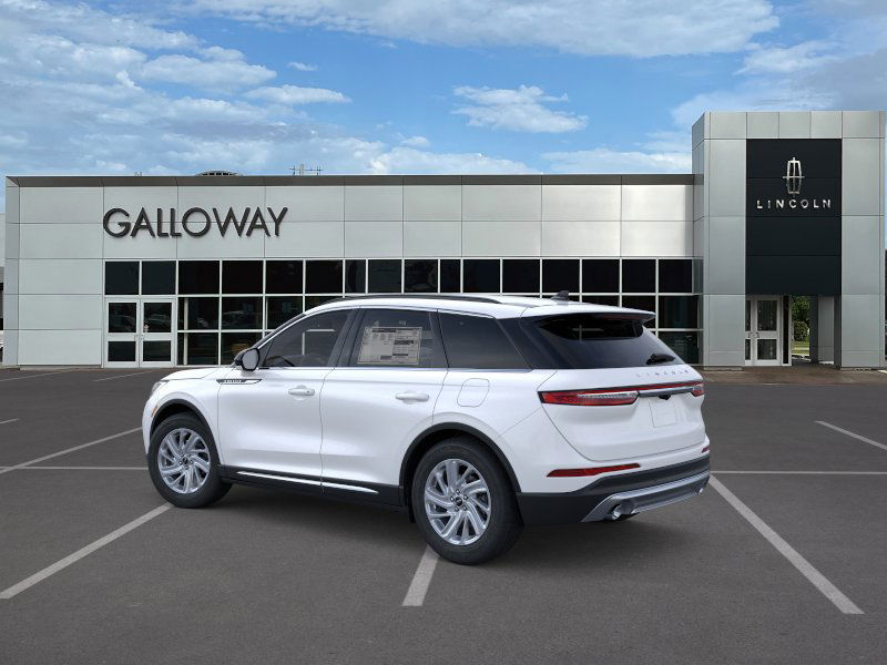 2026 Lincoln Corsair Premiere photo 2