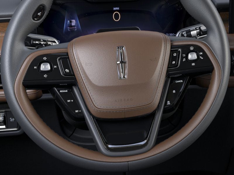 Thumbnail: 2025 Lincoln Aviator - 34