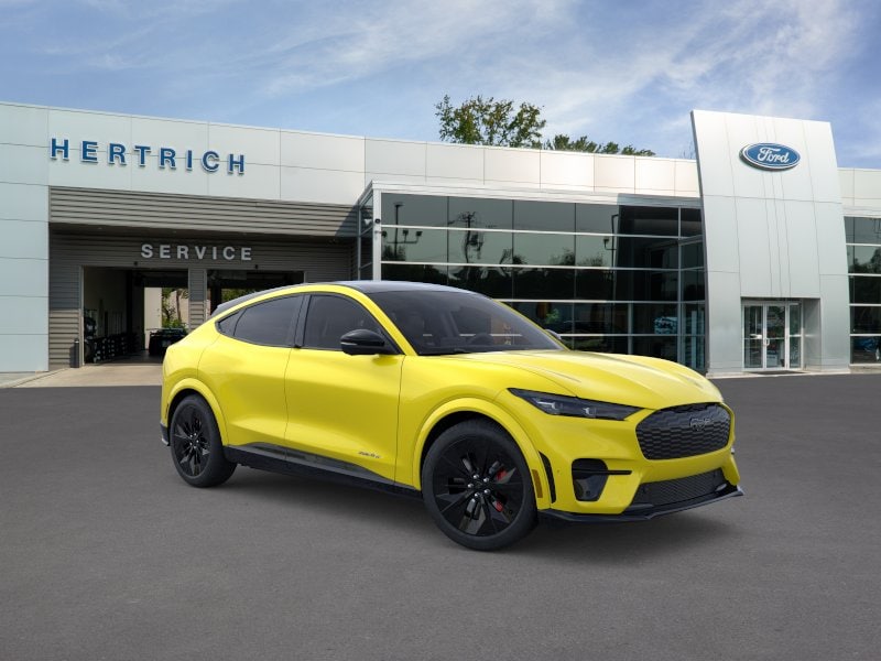 2025 Ford Mustang Mach-E GT CROSSOVERS