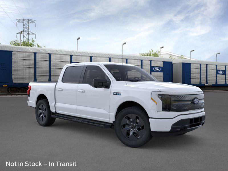 2025 Ford F-150 Lightning Flash's photo