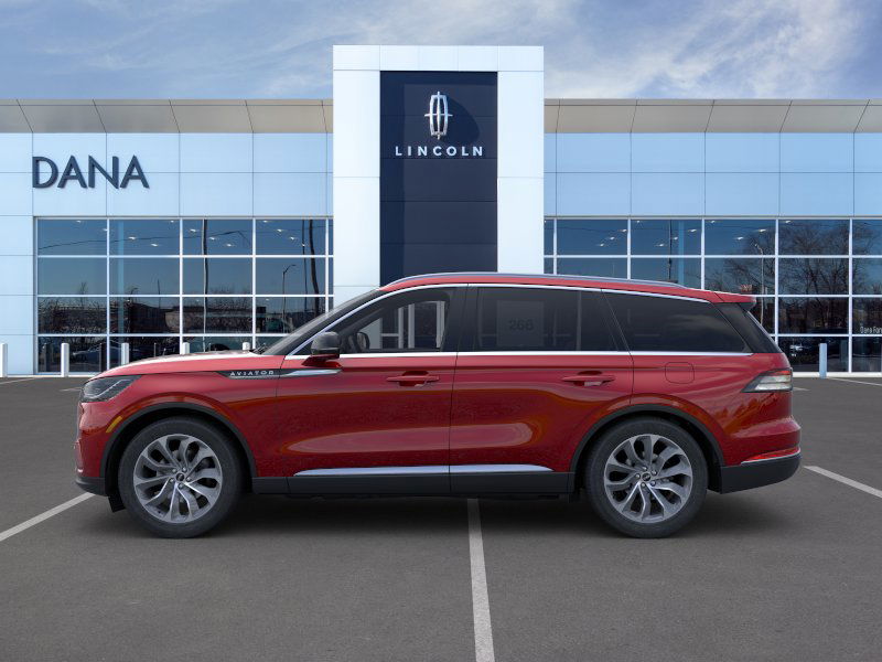 2025 Lincoln Aviator Reserve photo 3