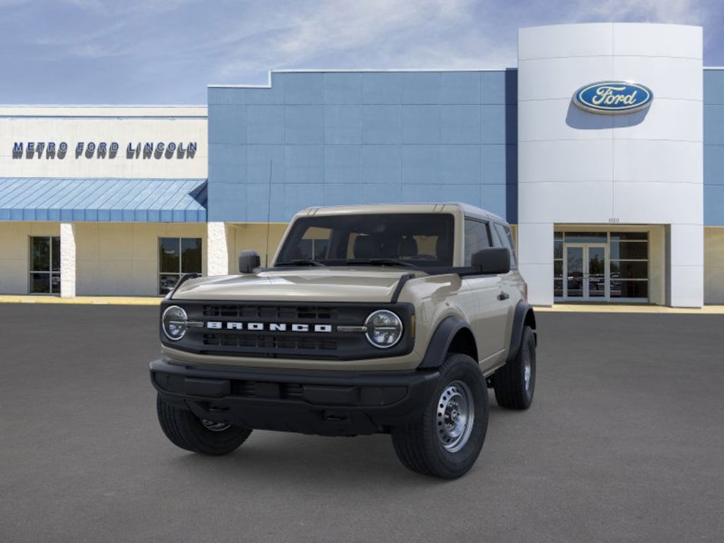 New 2025 Ford Bronco Base Sport Utility