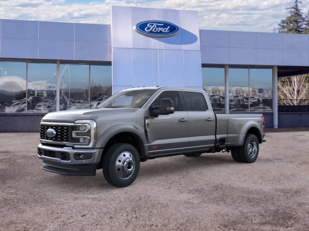 New 2026 Ford F-450 Lariat DRW Truck Crew Cab