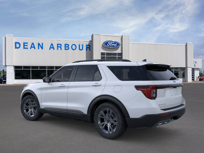 2026 Ford Explorer photo 4