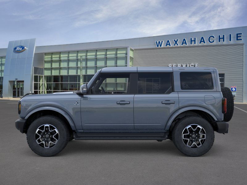 2025 Ford Bronco Outer Banks photo 3