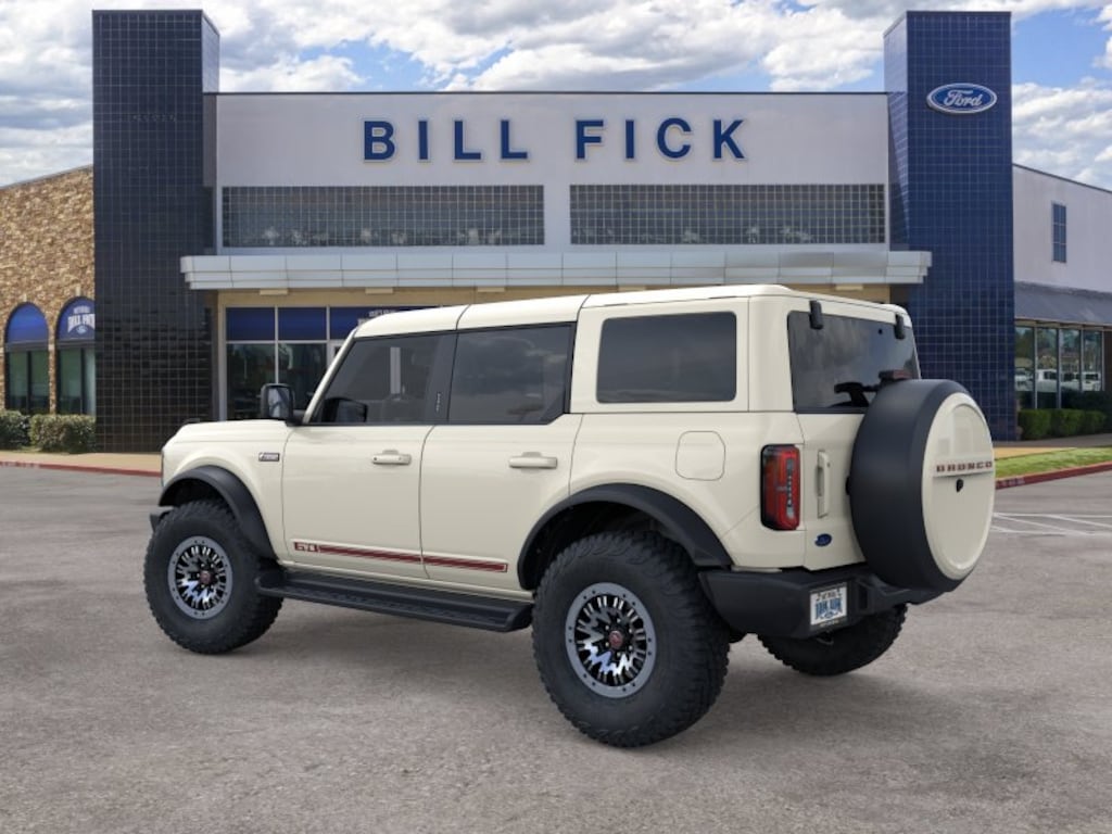 New 2026 Ford Bronco Outer Banks SUV