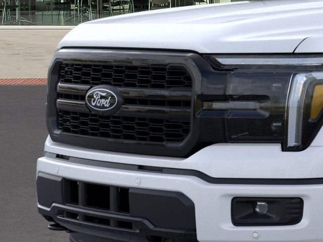 2025 Ford F-150 Lariat photo 18