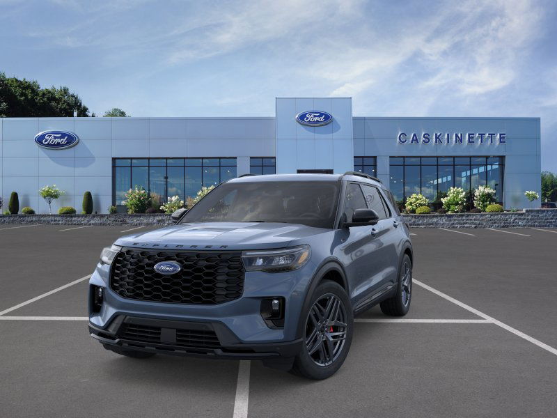 2026 Ford Explorer ST-Line photo 2