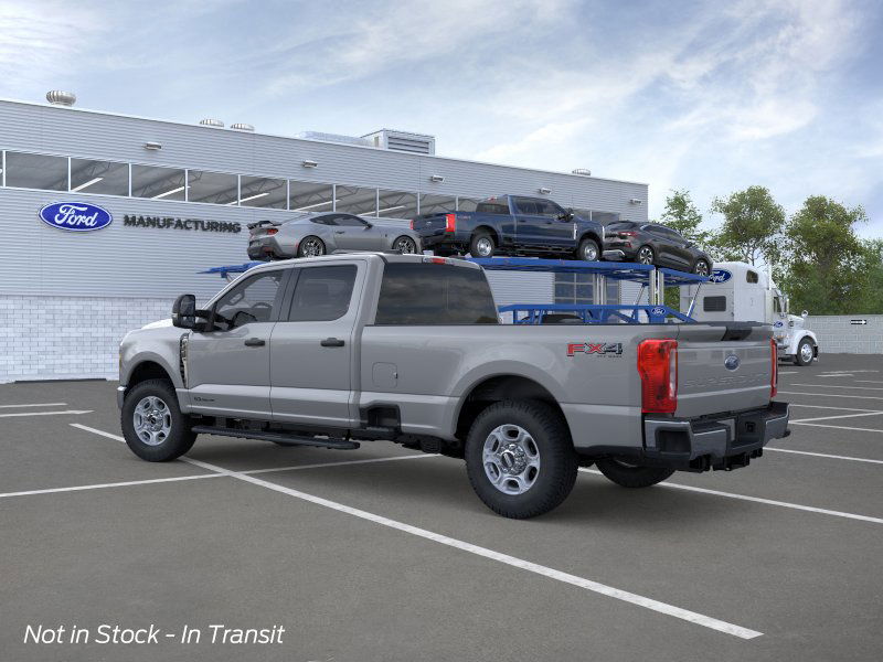 2026 Ford F-350 XLT photo 4