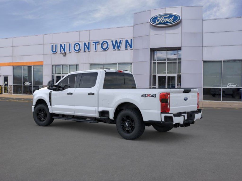 New 2026 Ford F-250 Super Duty F-250 XL 4x4 XL Crew Cab 6.8 ft. SB Pickup