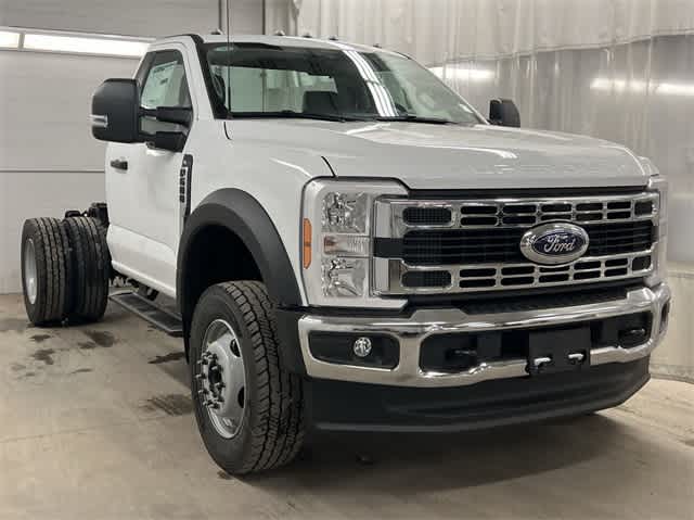 Thumbnail: 2025 Ford  - 46