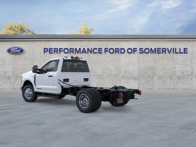2026 Ford F-350 photo 4