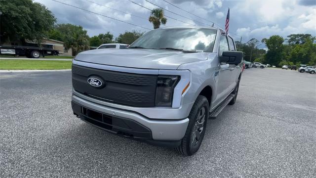 2025 Ford F-150 Lightning Flash - Photo 54