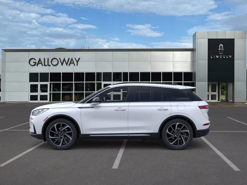 2026 Lincoln Corsair Reserve photo 3