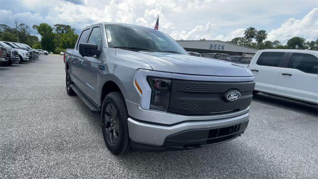 2025 Ford F-150 Lightning Flash - Photo 53