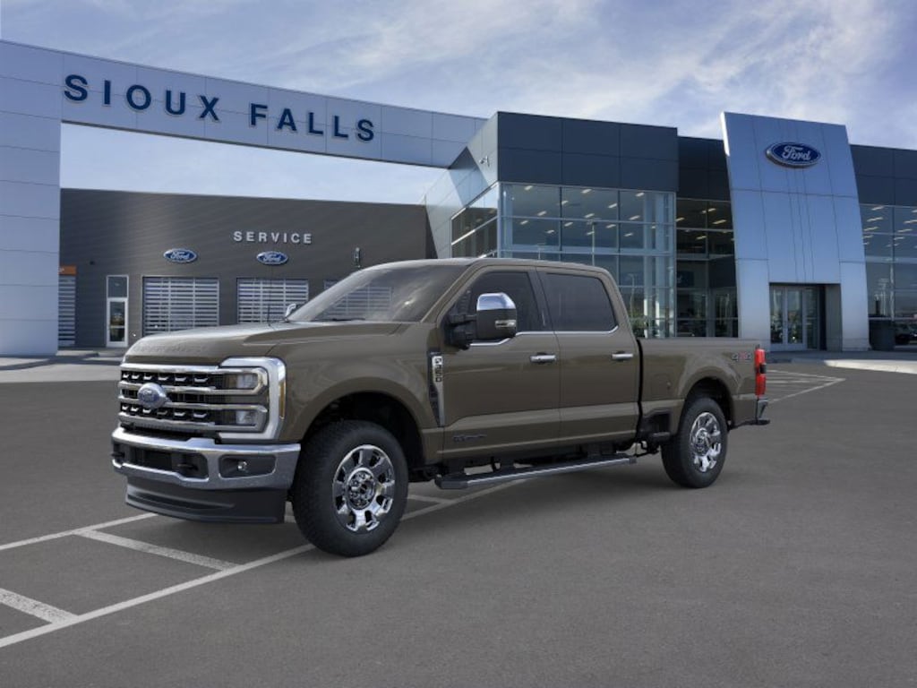 New 2026 Ford F-350 Lariat Truck Crew Cab